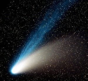 7 Facts About Comet Hale-Bopp Last Seen in 1997