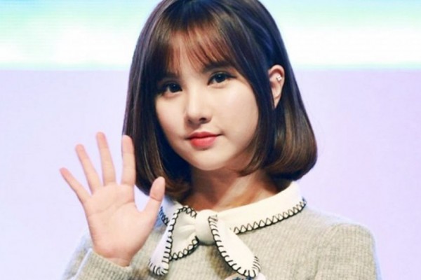 9 Momen Karismatik Eunha GFRIEND Saat di Atas Panggung!
