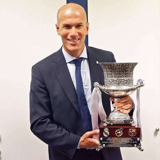 5 Kompetisi Yang Dimenangkan Zinedine Zidane Saat Membesut Real Madrid