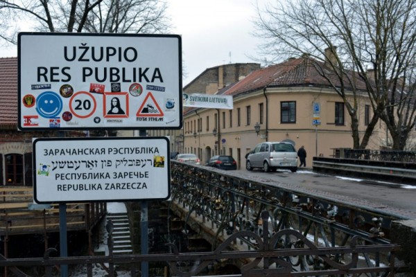 5 Fakta Republik Uzupis, Negara yang Terletak di Ibu Kota Lithuania