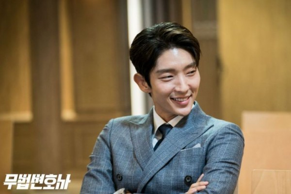 9 Rekomendasi Drama Korea yang Asyik untuk Ditonton, Siap Maraton?