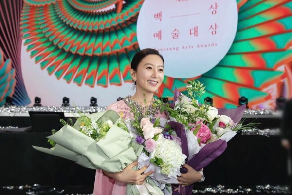Tak Hanya Idol, Ini 12 Artis di Bawah Naungan YG Entertainment