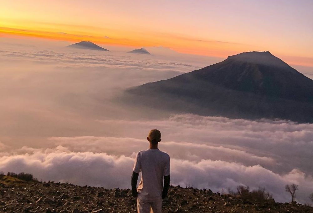 Informasi Lokasi  Biaya dan Tips Pendakian ke Gunung  Sindoro 