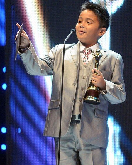 Gemas 10 Transformasi Umay Shahab Dari Kecil Ini Sukses Buat Terpukau
