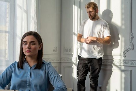5 Zodiak yang Paling Angkuh Merasa Hebat, Superiority Complex!