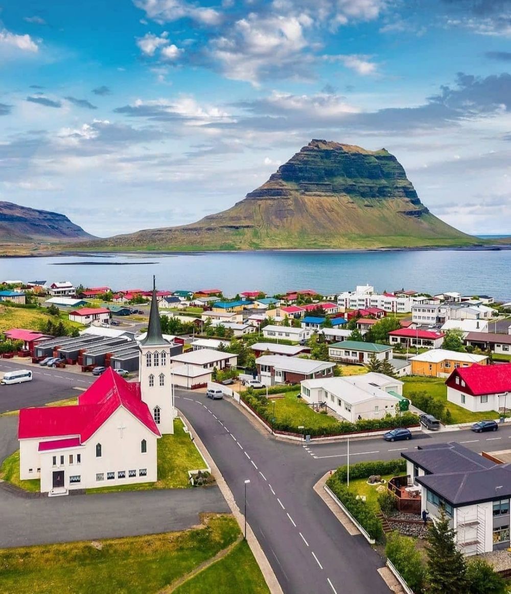 10 Fakta Islandia, Negara Modern yang Masih Mempercayai Makhluk Gaib