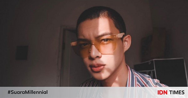Curi Perhatian 10 Penampilan Rey Mbayang Dengan Model Rambut Cepak