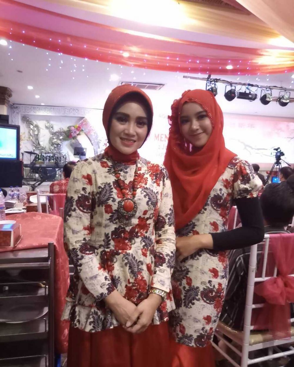 9 Potret Akrab Tiara Andini dengan Sang Mama, Manis Maksimal