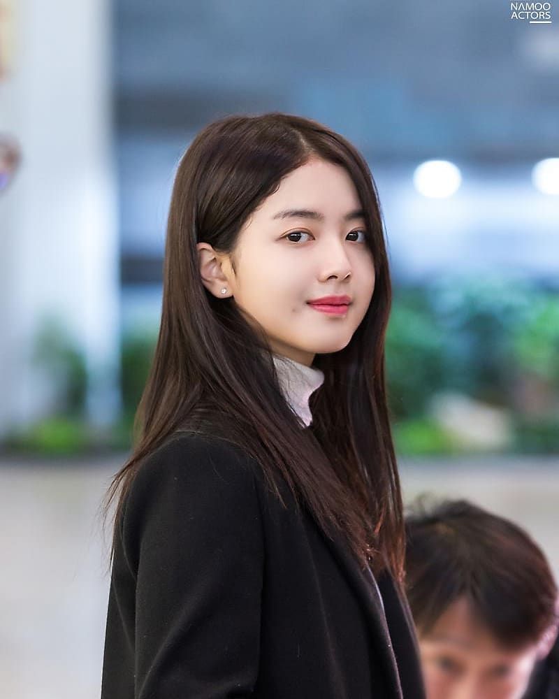 10 Potret Kece Roh Jeong Eui, Putri Kim Ha Neul di KDrama 18 Again