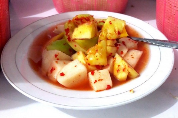 Bikin Nagih, 5 Asinan Buah Segar yang Mudah Buatnya di Rumah