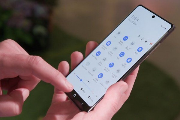 6 Jenis Layar Smartphone Masa Kini, Kenali Sebelum Membeli