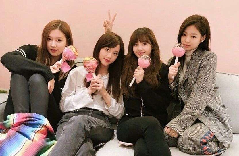 Anniversary Ke-4, Ini 13 Potret Kebersamaan BLACKPINK Yang Seru Abis!