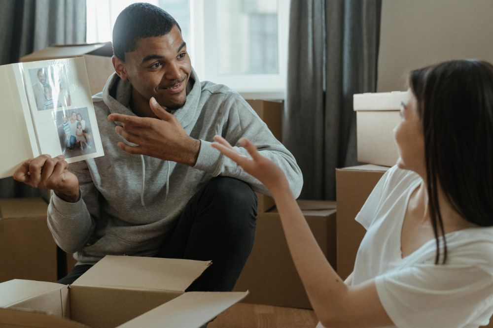 Walau Terlihat Galak, tapi 5 Sikap Ini Pertanda Pacar Sayang Padamu