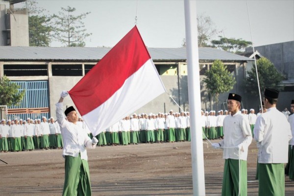 Penuh Makna, Inilah 6 Ungkapan Cinta Tanah Air dari Para Ulama Salaf