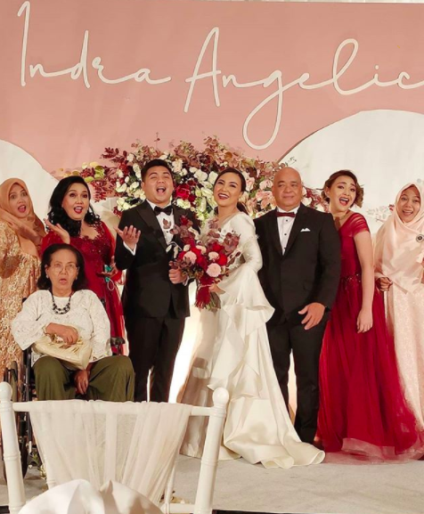 9 Kedekatan Billy Syahputra dan Keluarga Amanda Manopo, Direstui Nih
