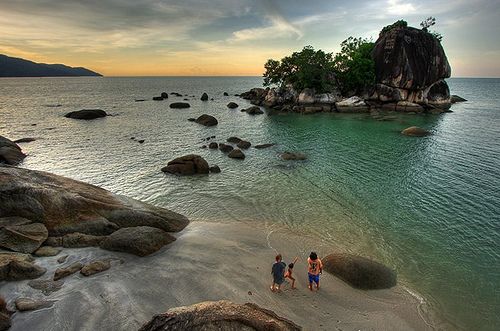Wisata Pantai Penuh Pesona Pulau PenangMalaysia Berita