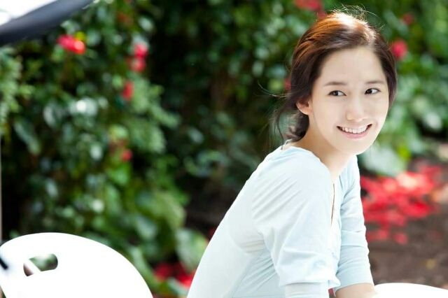 11 Foto Ini Bukti Julukan Visual Legendaris Pantas Buat Yoona SNSD