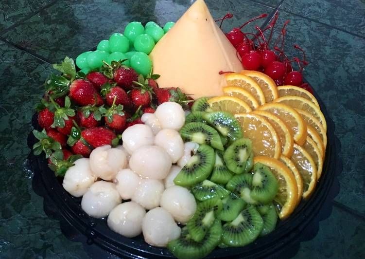 7 Fakta Tumpeng Hidangan Khas Nusantara, Lekat dengan Tradisi Jawa 