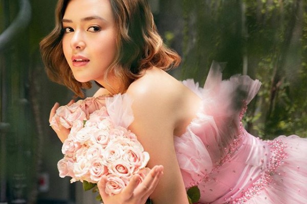 10 Gaya Menawan Amanda Manopo Dengan Makeup dan Kebaya, Jadi Sorotan!
