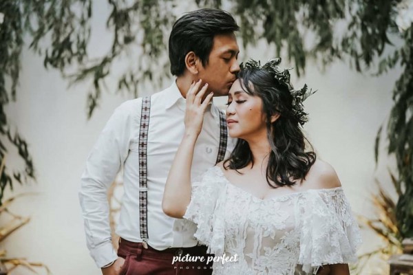 Ultah Pernikahan ke-8, 10 Pemotretan Romantis Rian D’Masiv dan Istri