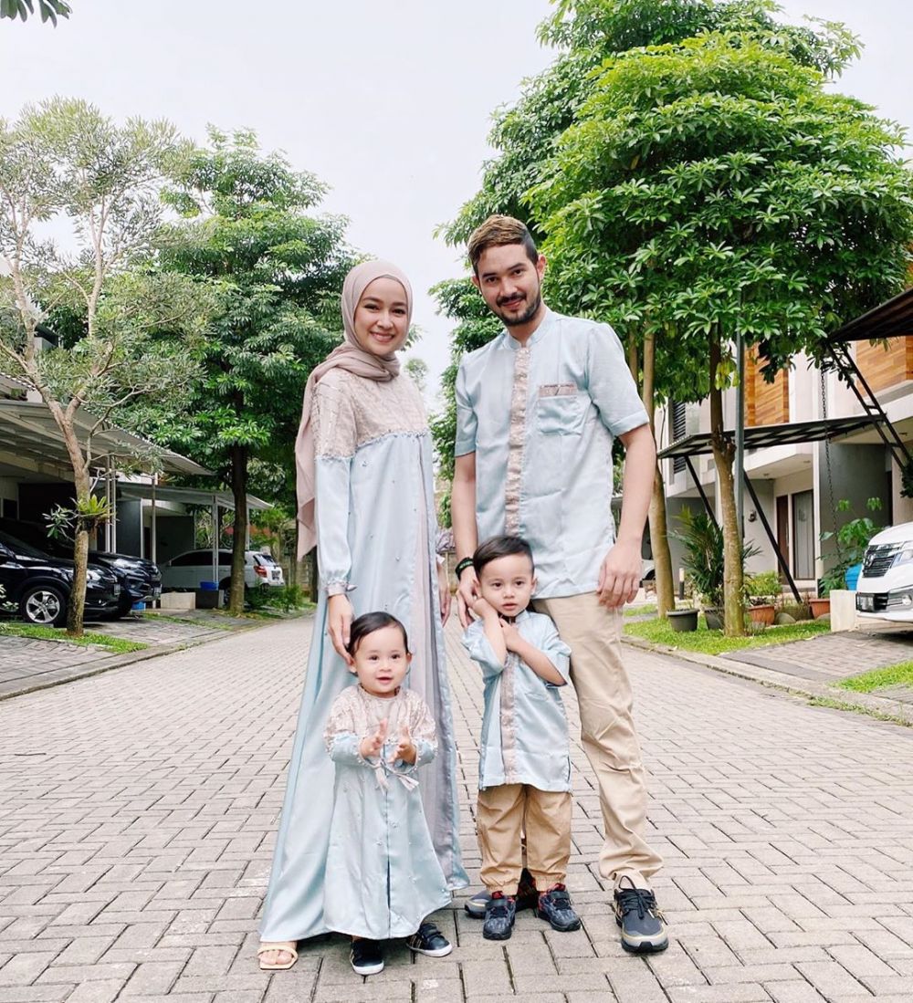 Sempat Garap Proyek Bareng, 10 Artis Indonesia Ini Cinlok dan Menikah!