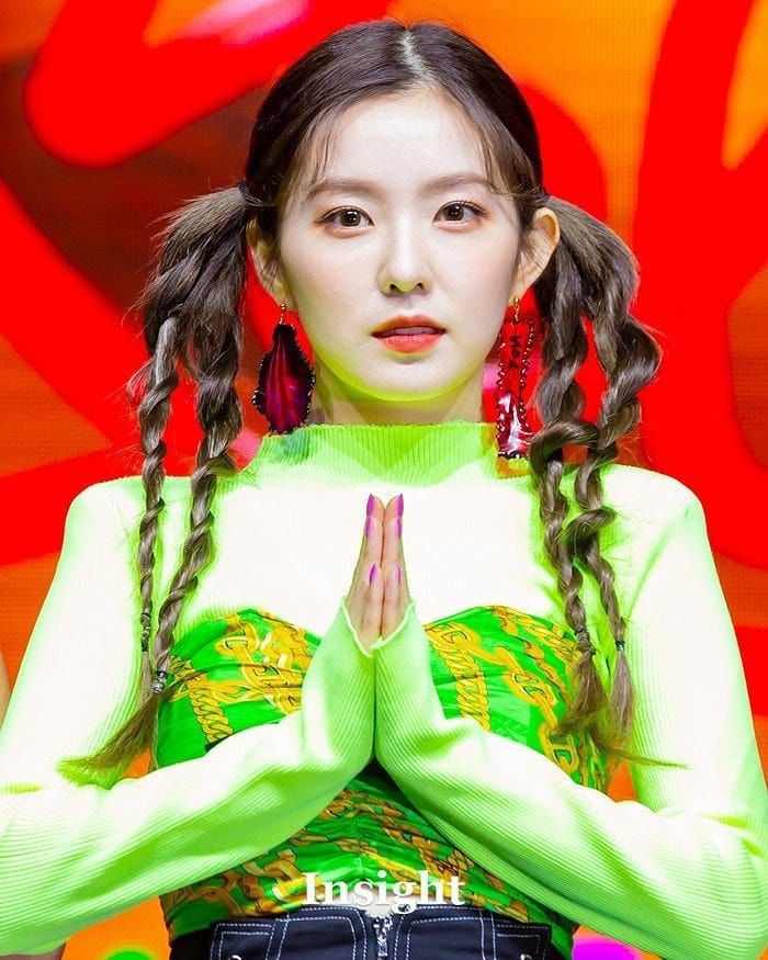 Super Cute 9 Potret Irene Red Velvet Dengan Gaya Rambut Kuncir Dua