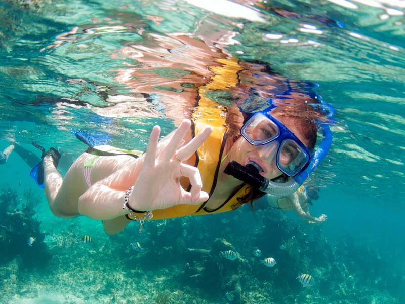 5 Tips Jitu Snorkeling yang Perlu Diterapkan Pemula, Jangan Gegabah!