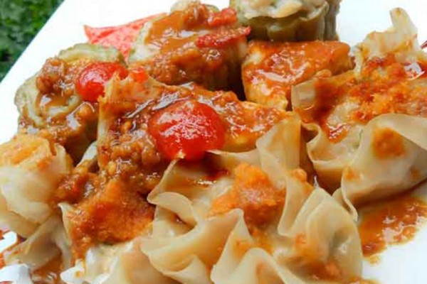 Ini 20 Tempat Wisata Kuliner di Bandung yang Wajib Dikunjungi