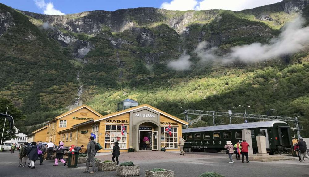 10 Potret Desa Flam di Norwegia, Suasana Syahdunya Meresap ke Jiwa!