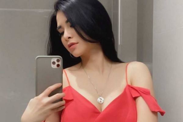 Miliki Body Goals! Intip 10 Potret Olahraga Maria Vania, Keringetan!