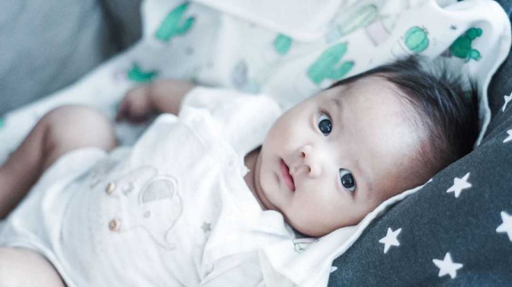 9 Potret Bahagia Cut Meyriska Bersama Baby Shaquille, Mama Muda Idaman