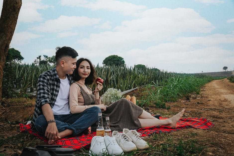 Sadar atau Tidak, 5 Tanda Kamu Sudah Berikan Seluruh Cintamu Padanya