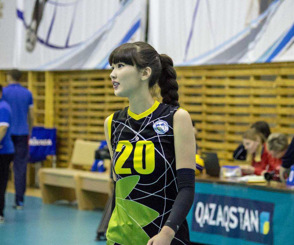 sabina altynbekova  Voleibol, Anime, Garotas