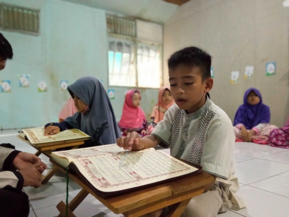 Permintaannya Tinggi, Relawan Sebar Al-Qur’an hingga Pelosok Indonesia