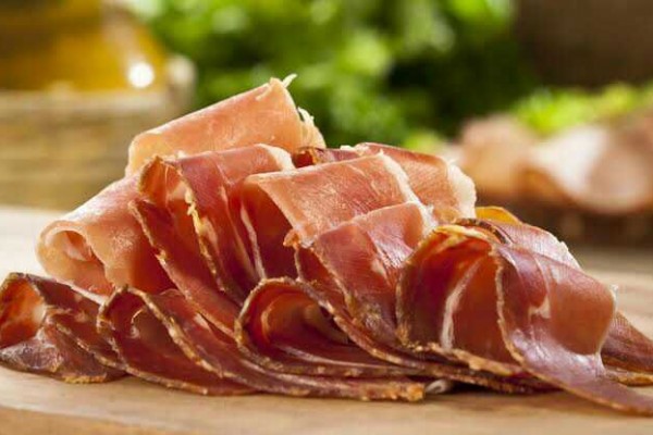 5 Kreasi Menu Berbahan Prosciutto, Daging Ham Tipis Khas Italia