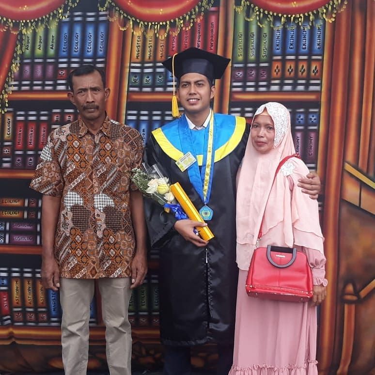 Ini 9 Kabar Terbaru Muklis Mumu, Dulu Satpam Ganteng Teman Dekat Jupe