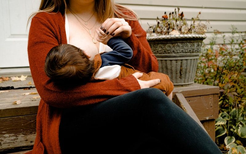 Mendeteksi Kanker Pijat Payudara untuk Perempuan