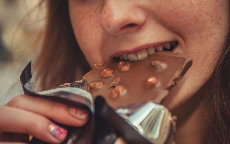 Binge-Eating Disorder: Penyebab, Gejala, Dan Pengobatan