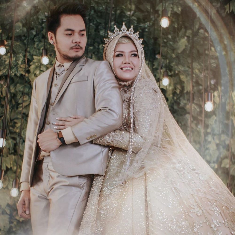 10 Artis Berstatus Janda yang Akhirnya Punya Pacar Baru, Makin Mesra!