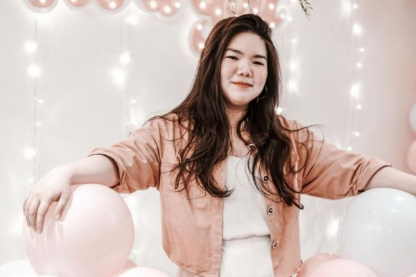 9 Potret Shani Amelia, Seleb TikTok Kocak yang Menghibur Banget!