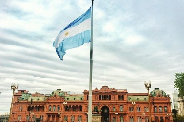 Kasus COVID-19 di Argentina Tembus Satu Juta Jiwa