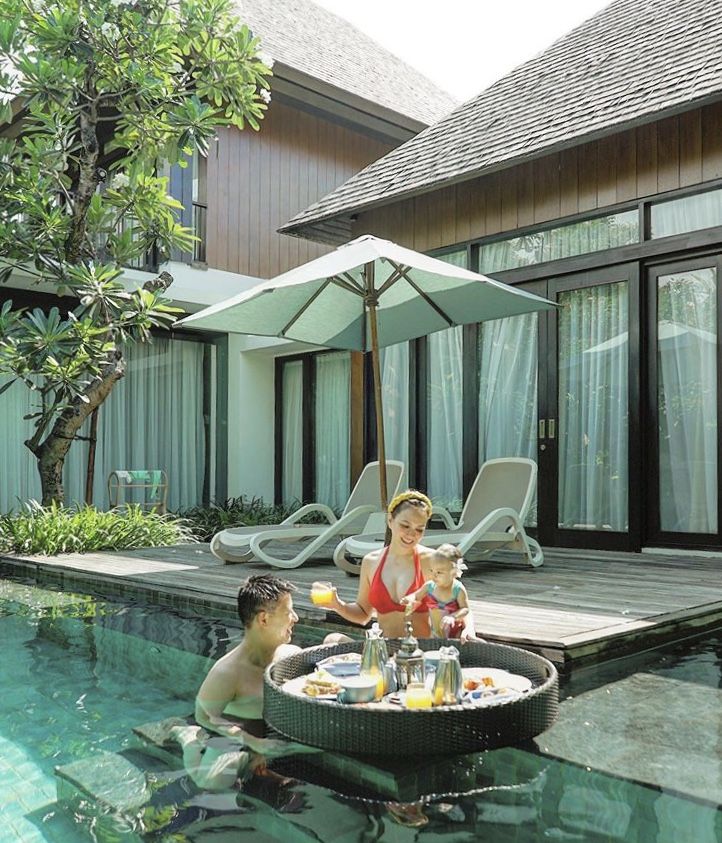 Tinggal di Resort Mewah Bali, 10 Potret Mesra Keluarga Shandy Aulia