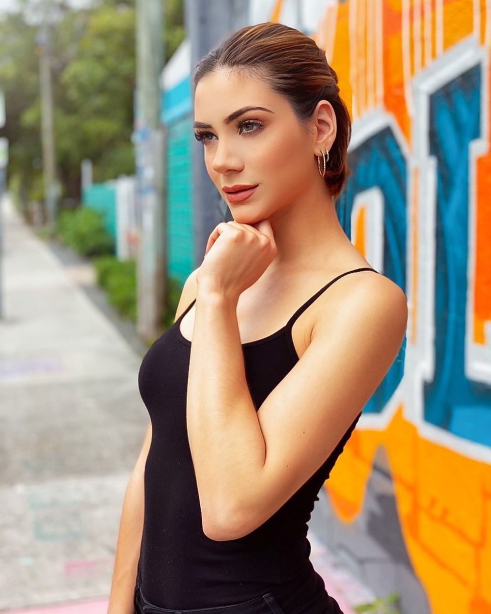10 Pesona Mariana Varela, Miss Grand Argentina 2020 yang Fabulous