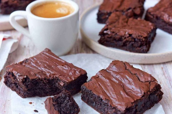 Meski Terlihat Mudah Ini 5 Tips Untuk Membuat Shiny Fudgy Brownies