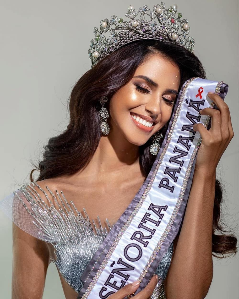 10 Potret Carmen Jaramillo, Miss Universe Panama 2020 yang Memesona