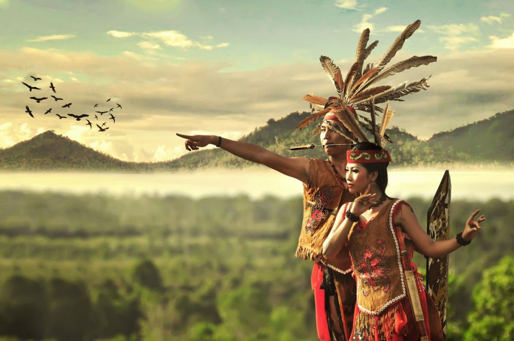 Tradisi Penggal Kepala di Suku Dayak yang Muncul ketika Konflik Sampit