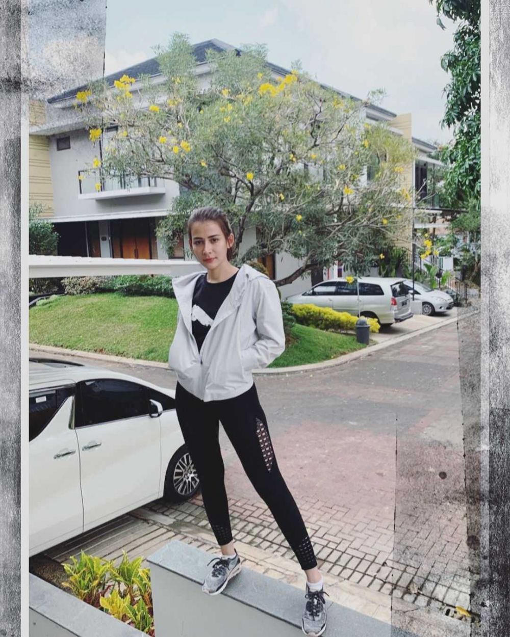 10 Pesona Artis Rina Diana Bikin Meleleh, Blasteran Pakistan-Manado