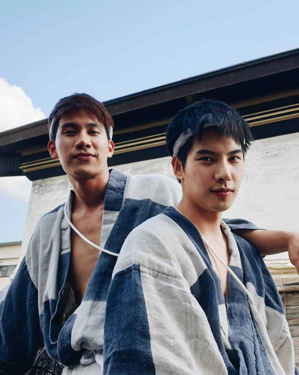 10 Potret Kebersamaan Max Nattapol Dan Tul Pakorn, Bromance Goals!