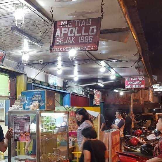 15 Papan Nama Jualan Makanan Ini Nyeleneh Sekaligus Bikin Bingung!