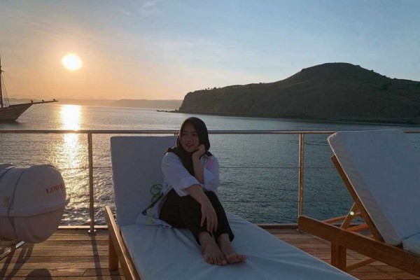 9 Potret Liburan ala Lala, Pengasuh Rafathar yang Curi Perhatian